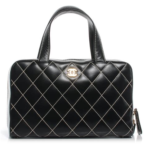 CHANEL Diamond Stitch Surpique Bag Black 